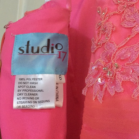 Studio 17 coral trumpet gown pageant prom - Picture 5 of 5